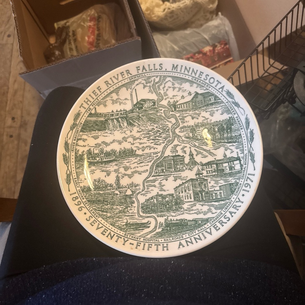 Green and White Thief River Falls MN 75th Anniversary Commemorative Plate